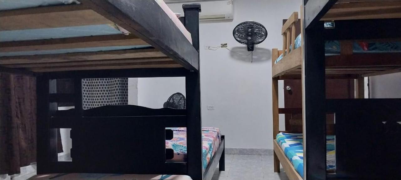 La Medellin Hostal Cartagena Habitación foto